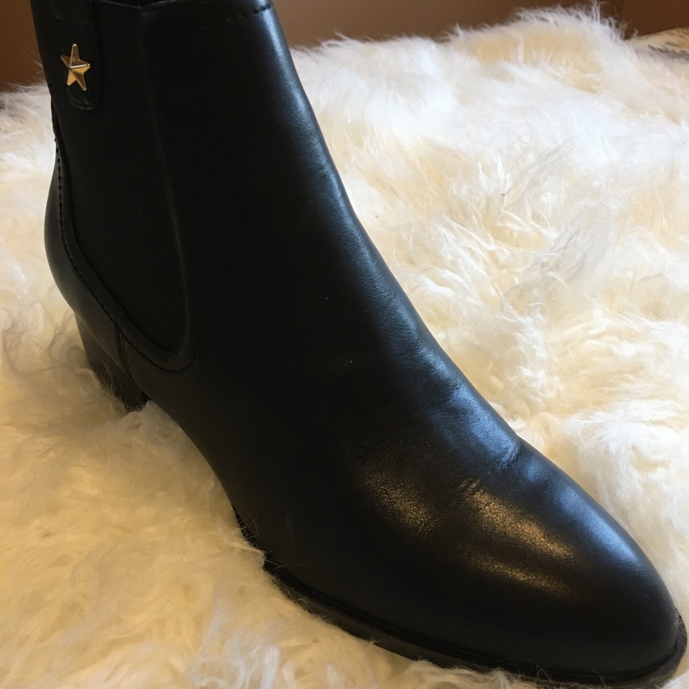 Tommy Hilfiger | Roxy 2 Ankle Bootie